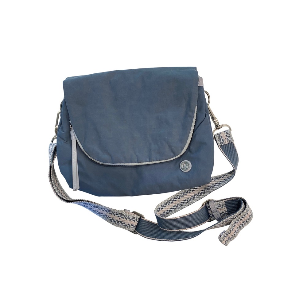 Lululemon Slate Blue Nylon Messenger Crossbody Bag Patterned Strap